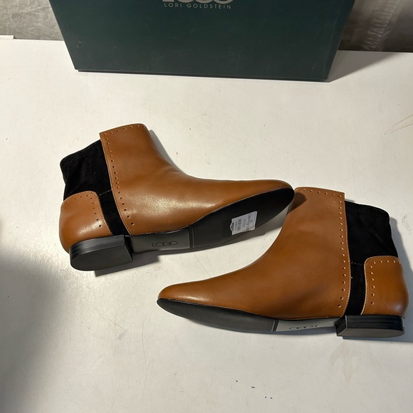 LOGO Lori Goldstein cognac leather ankle booties with stretch fabric on heel - Picture 6 of 6
